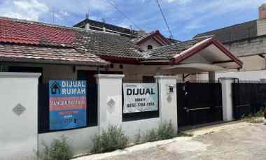 dijual rumah dipondok gede lt180 nego