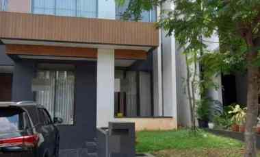 dijual rumah discovery bintaro jaya