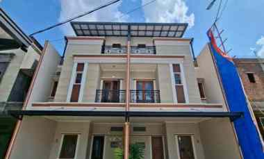 dijual rumah dukuh kramatjati