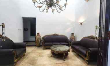 dijual rumah duren sawit