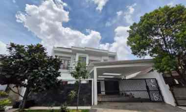 dijual rumah duren sawit