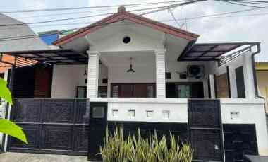 dijual rumah duren sawit