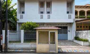 dijual rumah duren sawit