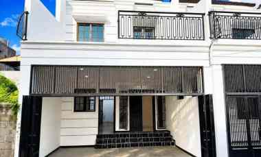 dijual rumah duren sawit
