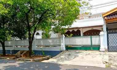 dijual rumah duren sawit