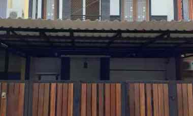 Rumah Cantik Siap Huni Lokasi Strategis di Duren Sawit Jaktim