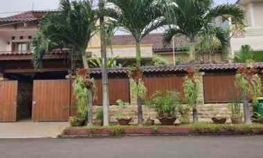 dijual rumah eknik cinere depok