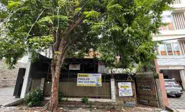dijual rumah embong cerme