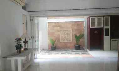 dijual rumah emerald bintaro