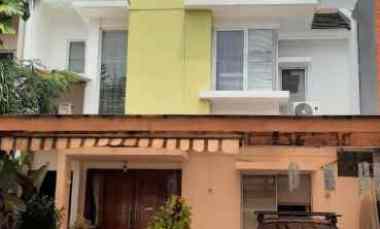 Rumah Dijual di Foresta bsd city