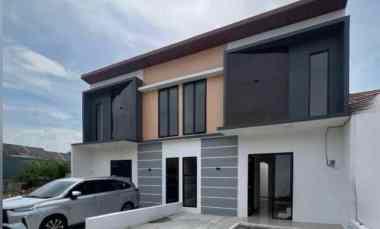 dijual rumah fortuna mahkota belakang