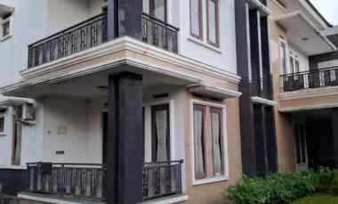 dijual rumah full furnish di legenda wisata