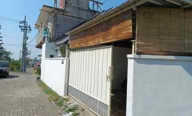 gambar dijual rumah full furnish lokasi donowarih karangploso