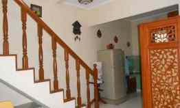dijual rumah full furnished di gandaria