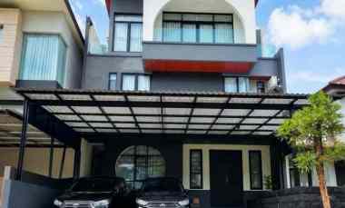 dijual rumah fullerton citraland