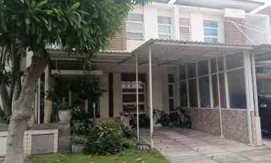 dijual rumah furnished di pakuwon surabaya timur