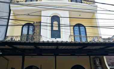 dijual rumah gading asri