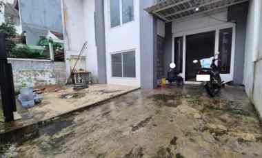dijual rumah gading griya residence