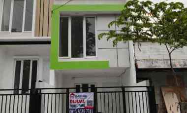 dijual rumah gading griya residence