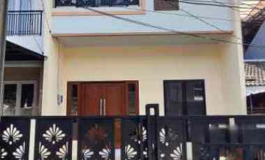 dijual rumah gading harmony