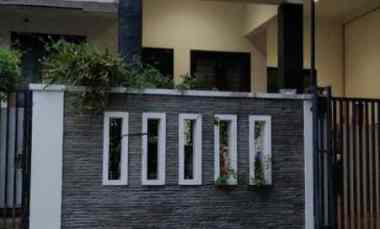 dijual rumah gading mas barat bcs