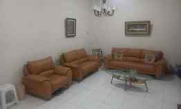 Dijual Cepat Rumah Semi Furnish di Gading Nirwana, Bisa Nego