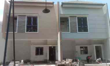 Rumah Dijual di Petemon