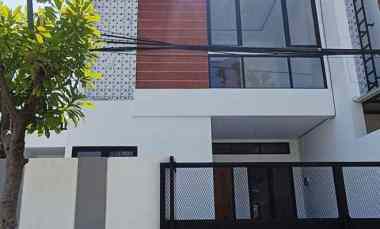 dijual rumah gading pantai