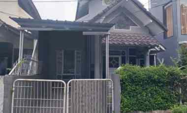 dijual rumah gading regency