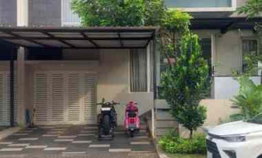 dijual rumah gading serpong cluster
