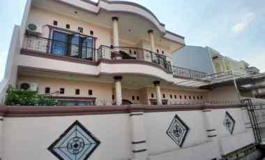 dijual rumah galur sari