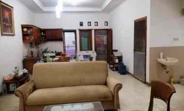 dijual rumah galursari utan kayu