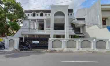 dijual rumah gatot subroto