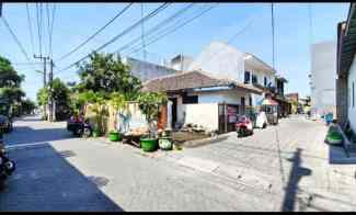 dijual rumah gayungan