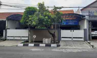 dijual rumah gayungsari