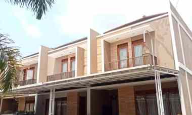 dijual rumah gegerkalong