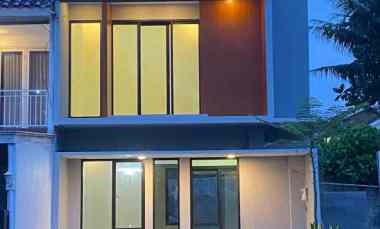 dijual rumah gemuk ungaran barat