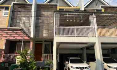 Rumah Dijual di Gn Raya