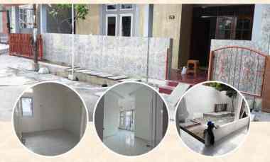 dijual rumah gombel permai