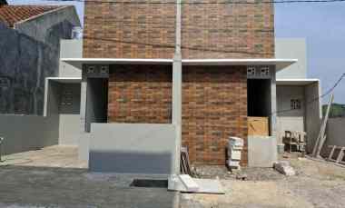 dijual rumah grafika