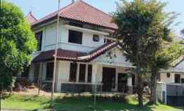 Rumah Hitung Tanah Main Road Graha Famili Wiyung, Surabaya Barat