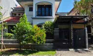 dijual rumah graha famili