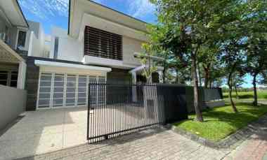 dijual rumah graha family surabaya blok favorit