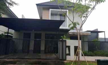 dijual rumah graha natura