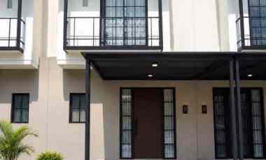 dijual rumah graha natura