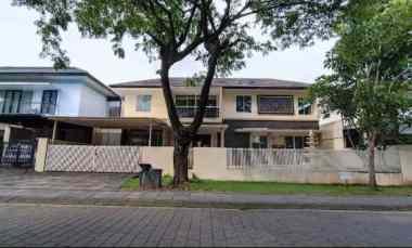 dijual rumah graha natura surabaya barat