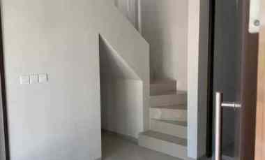 dijual rumah graha raya fortune