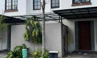 dijual rumah grand harvest