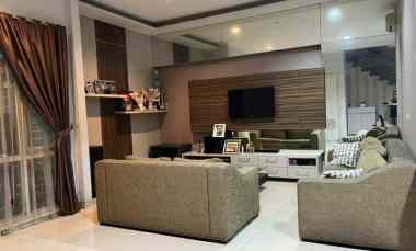 dijual rumah grand orchard kelapa