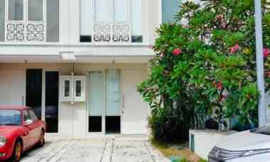 dijual rumah grand pakuwon adelaide